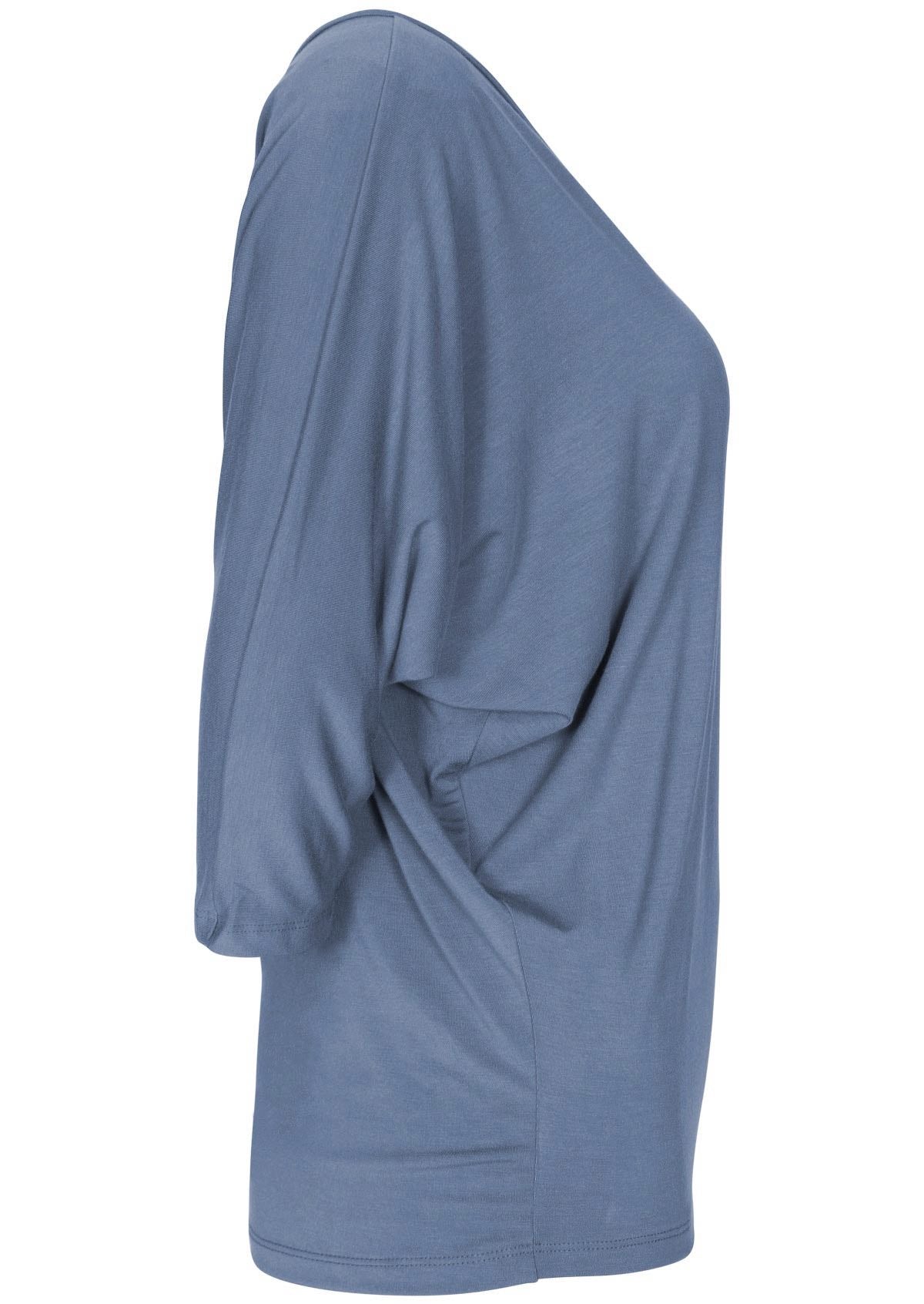 Side view of women's 3/4 sleeve rayon batwing v-neck grey top.