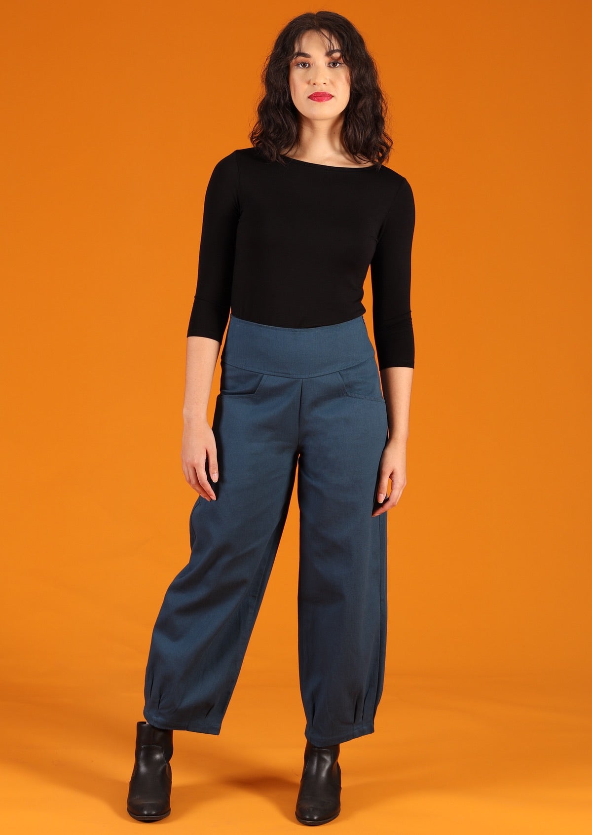wide leg tapered pleated ankle cotton pants 