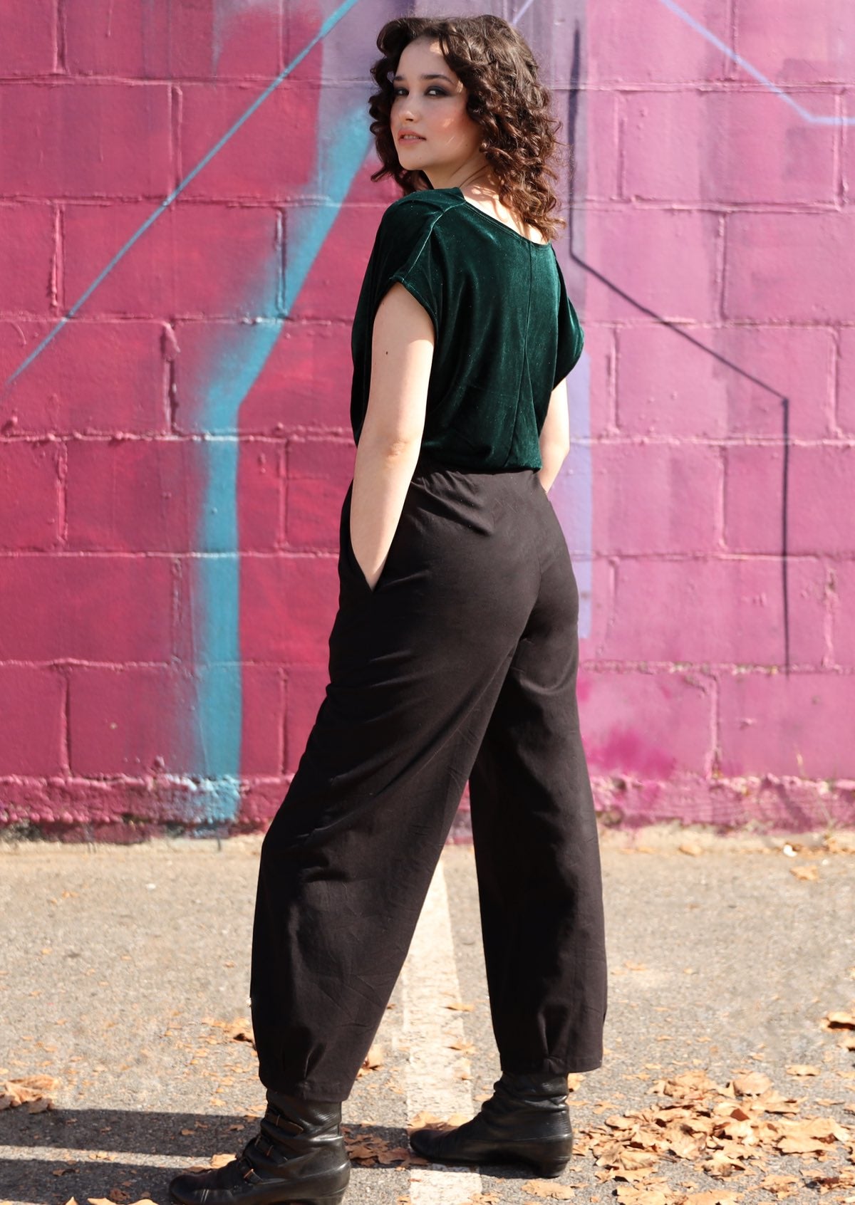 black women's pant with side pockets