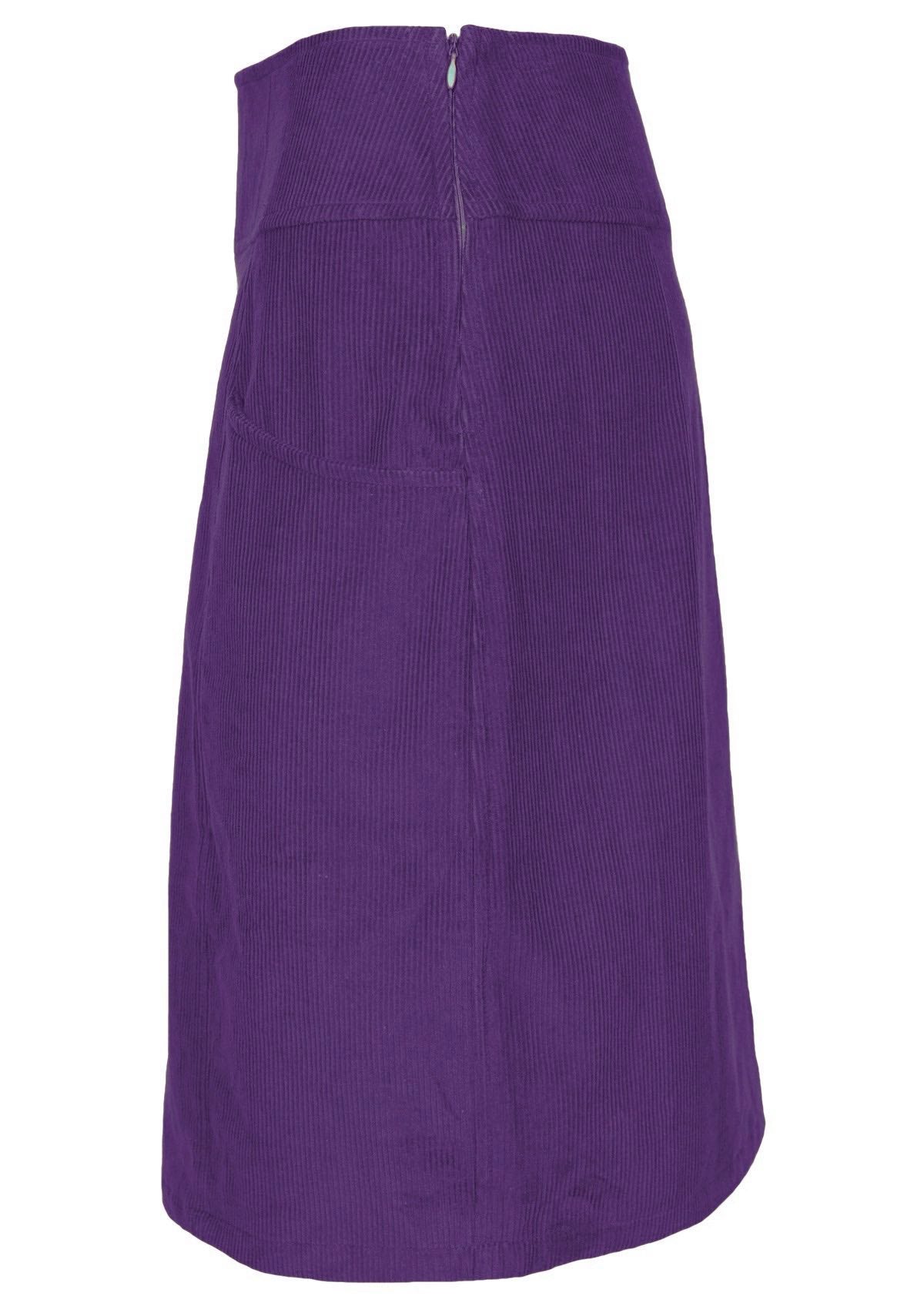 Cotton Corduroy Skirt that can be worn on the hips or waist. 