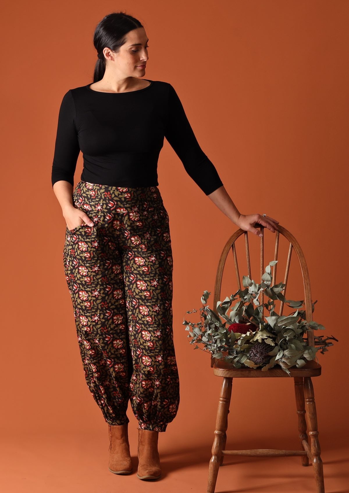 Indian Gypsy Loose Fit Pants in Peach with Leaf Print