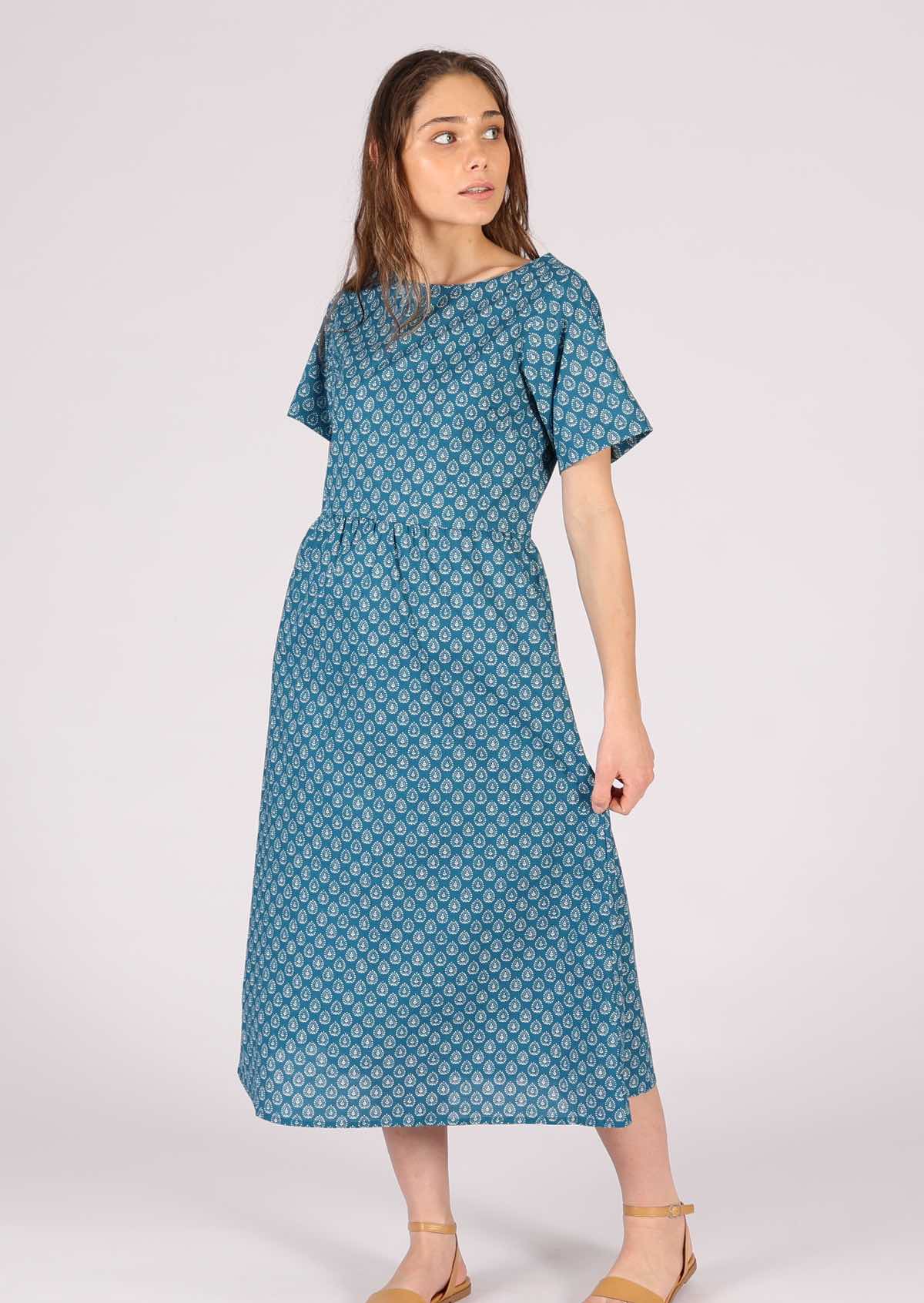 T-shirt sleeve midi length relaxed fit dress