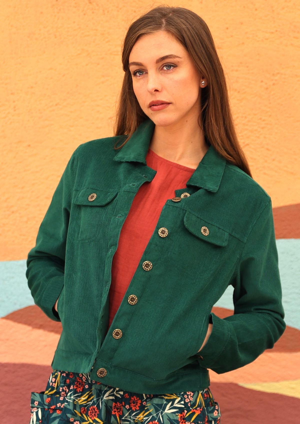 Green cotton corduroy jacket with breast and front pockets