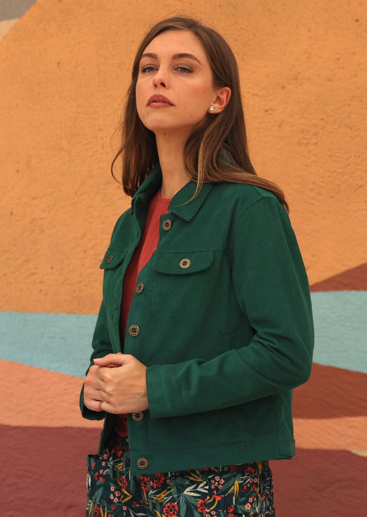 Cotton corduroy jacket with adjustable tabs and brass buttons