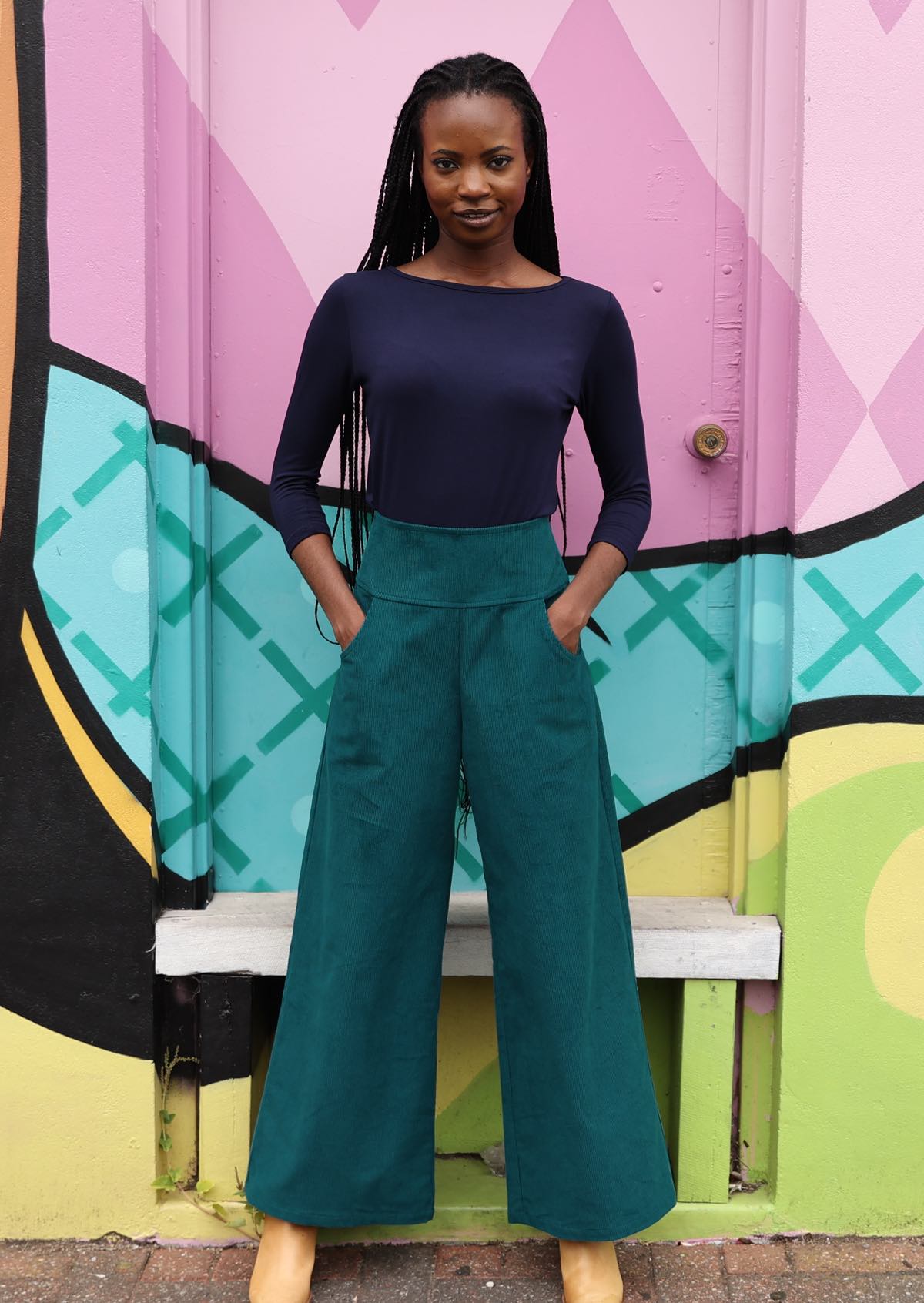 Cotton corduroy pants with wide waistband, wide leg and pockets