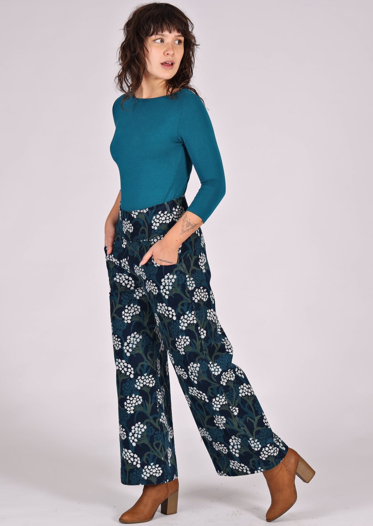 Cotton corduroy wide leg pants with floral print