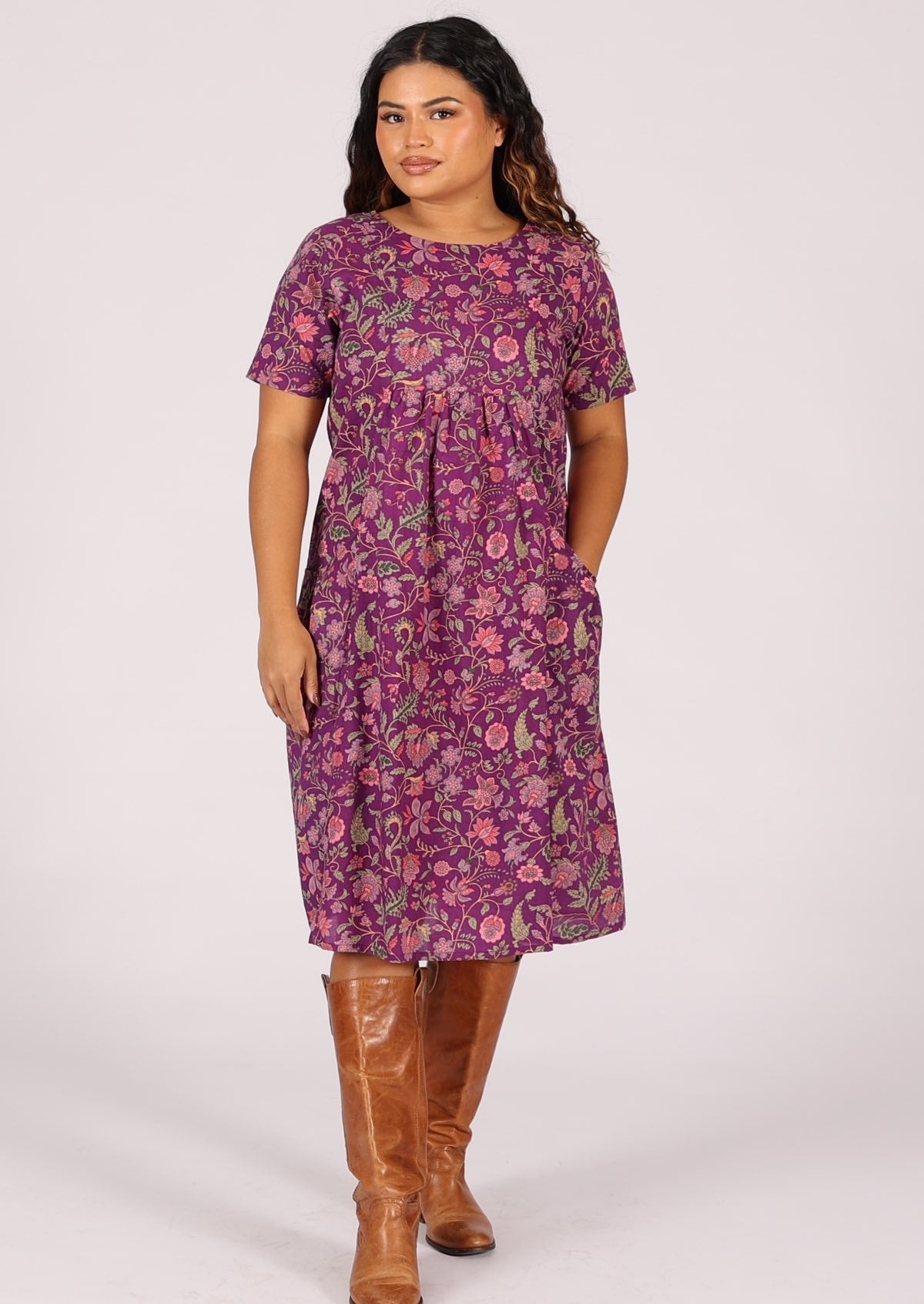 Lightweight cotton sundress with lining and pockets