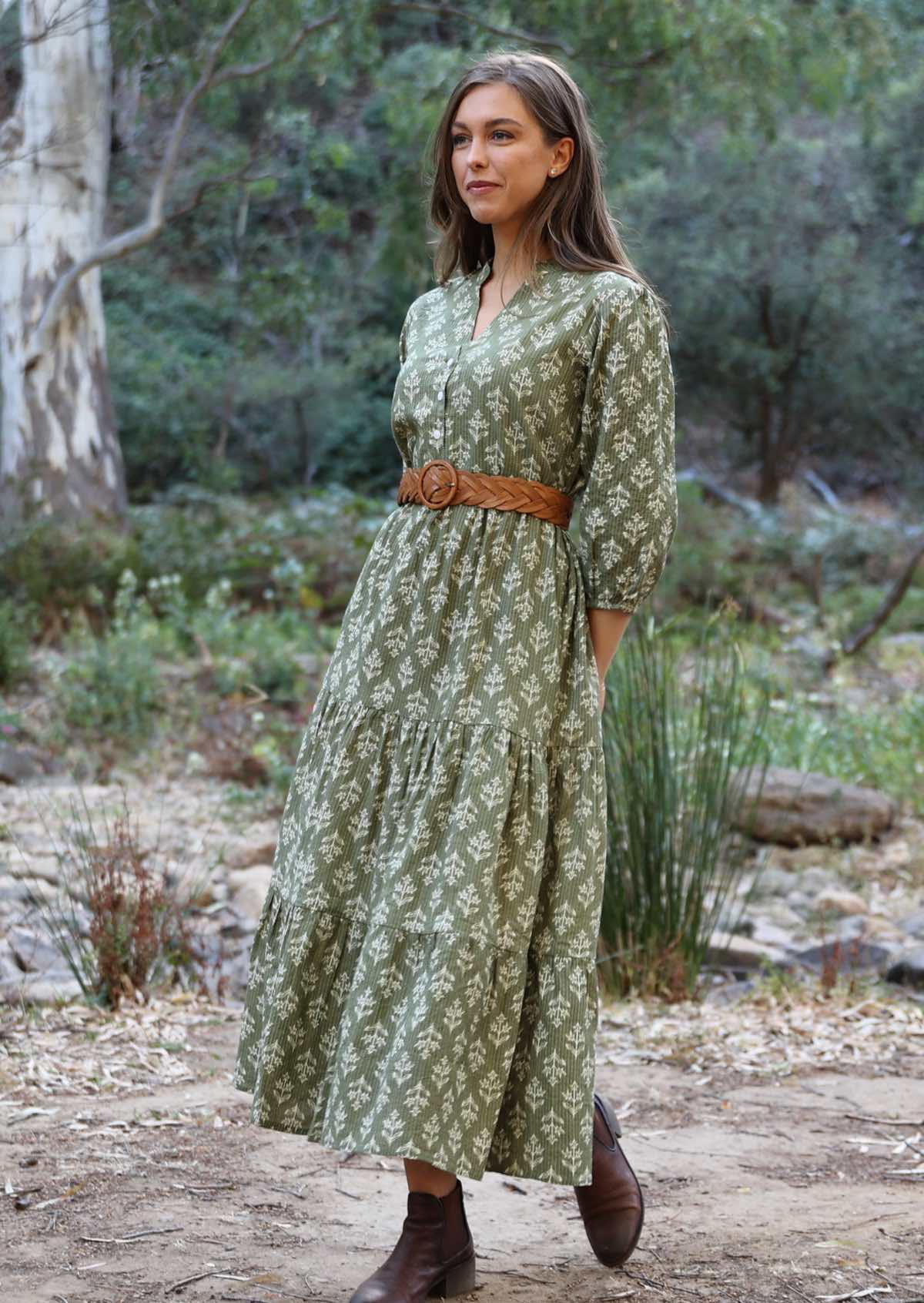 Boho cotton maxi dress looks great belted