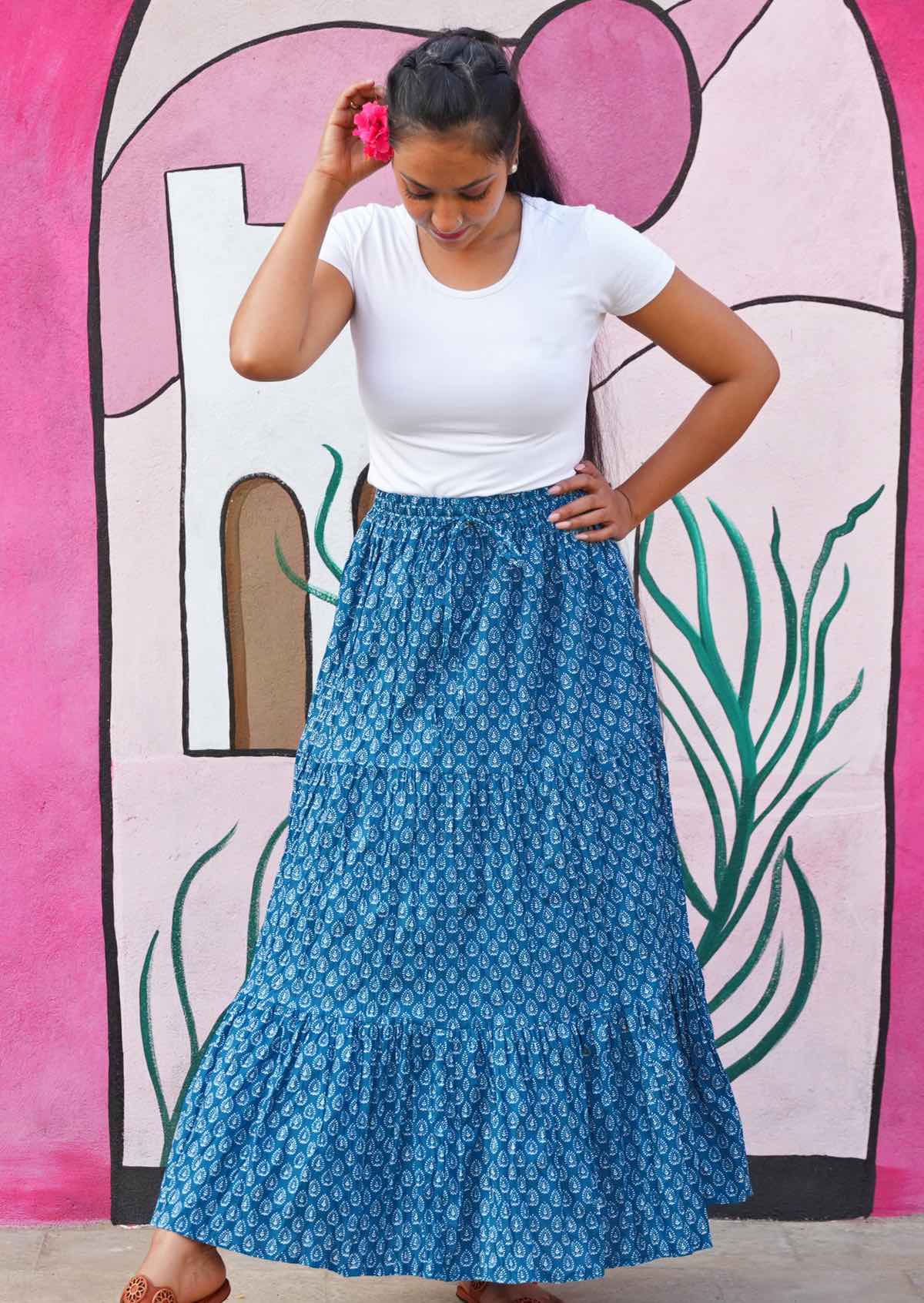 Generous cotton maxi skirt with elastic waistband