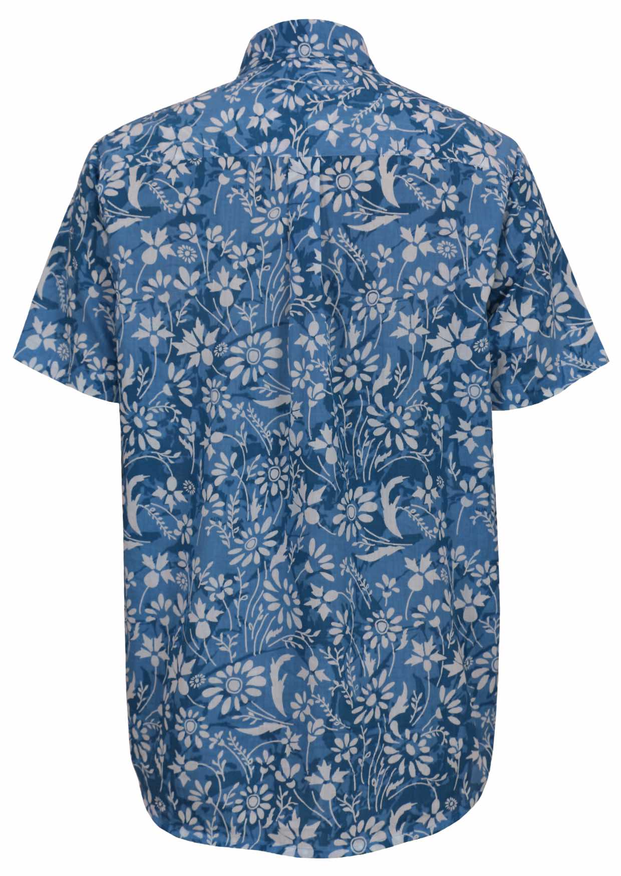Back view of 100% cotton men's shirt with central box pleat   