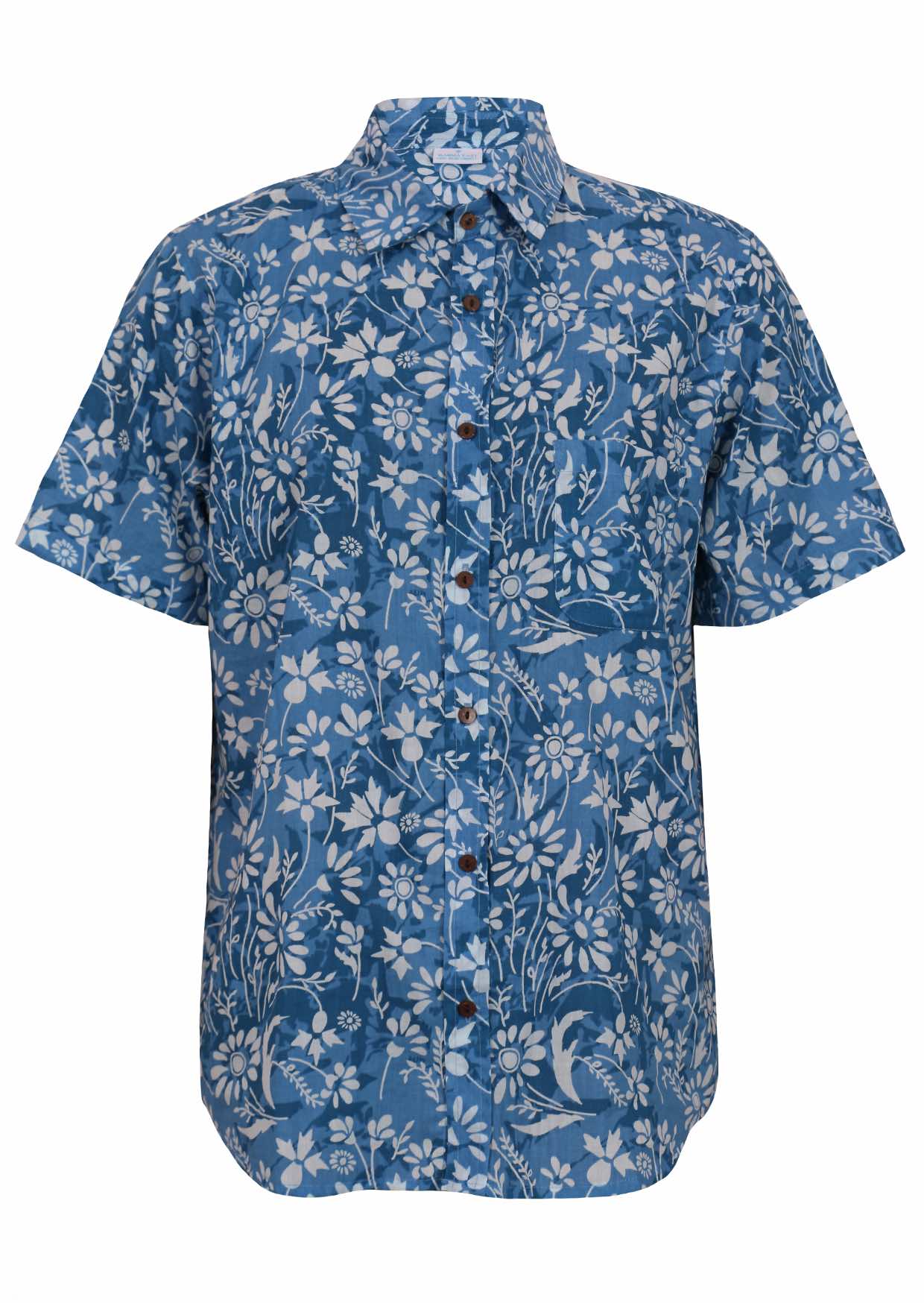 100% cotton short sleeve men's shirt with collar and one pocket