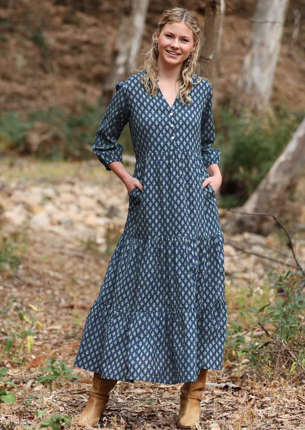 Cotton maxi dress with pockets and 3/4 sleeves loos great belted