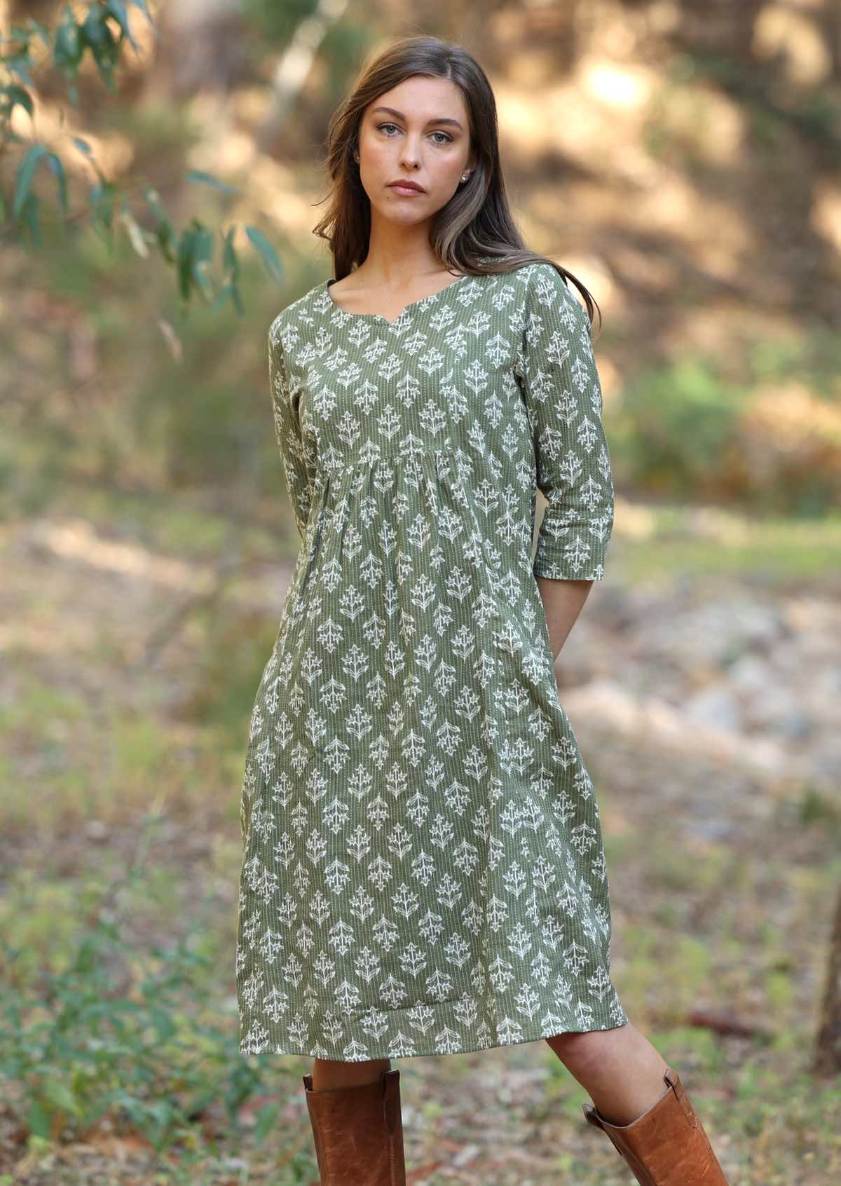 Cotton loose fit dress with lining and pockets