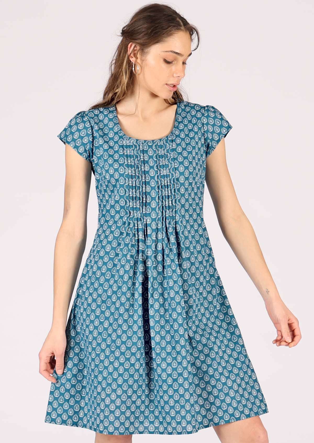 Deep round neckline tiny pleats adorn bodice blue cotton dress