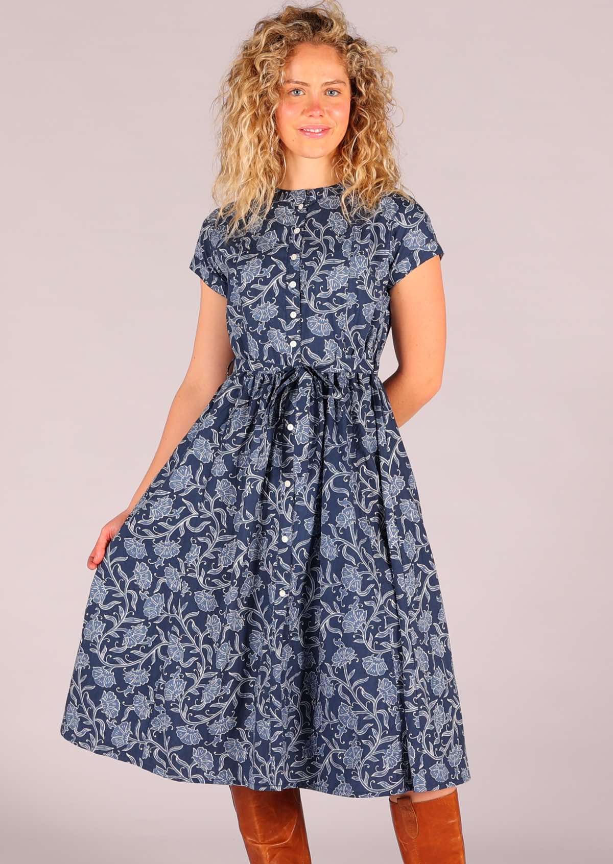 Retro shirt dress 2025