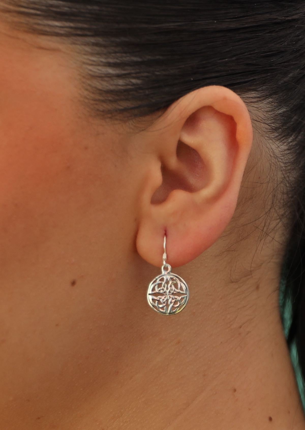 Discover 183+ celtic hoop earrings best