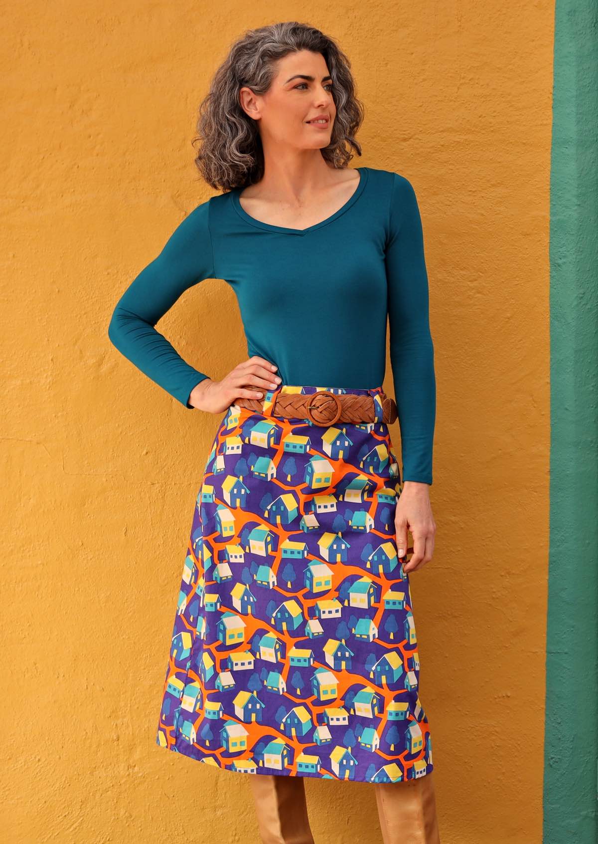 A-line skirt with back pockets and belt loops