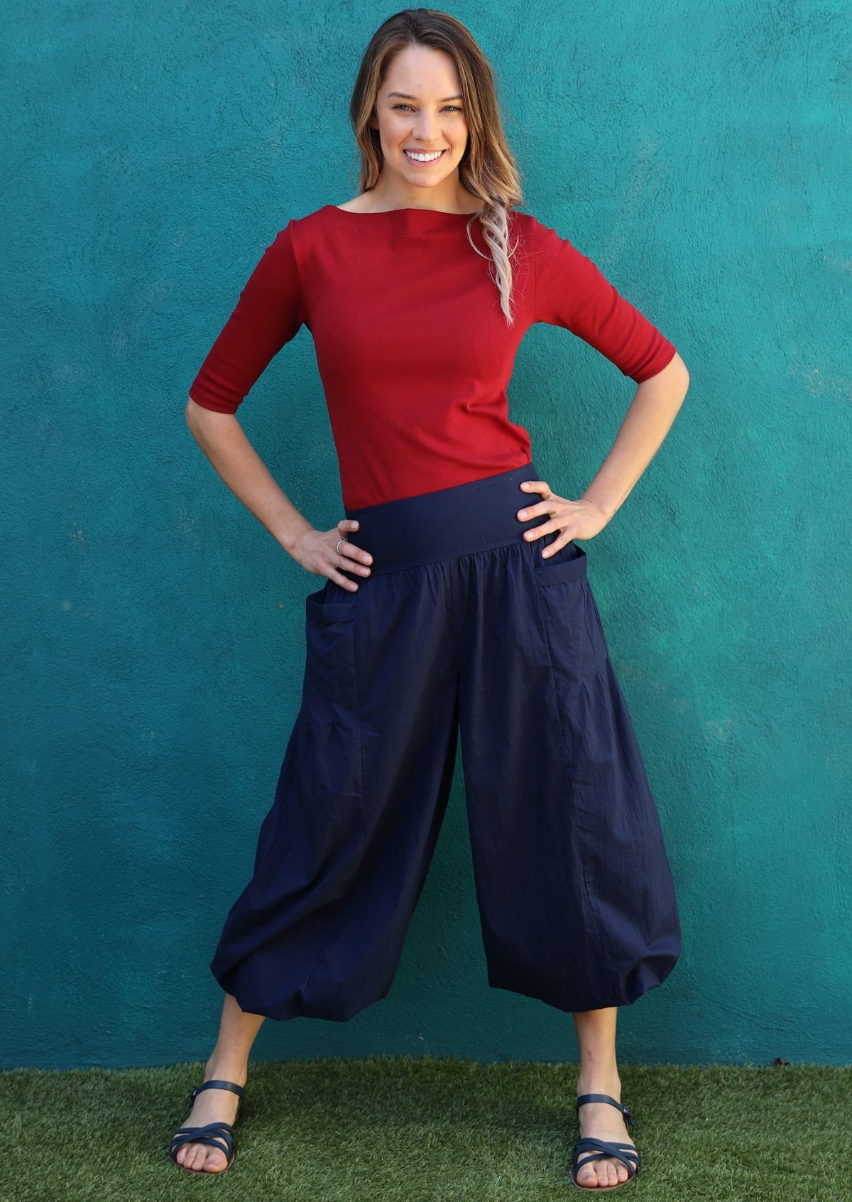 high waisted pant elasticated ankle