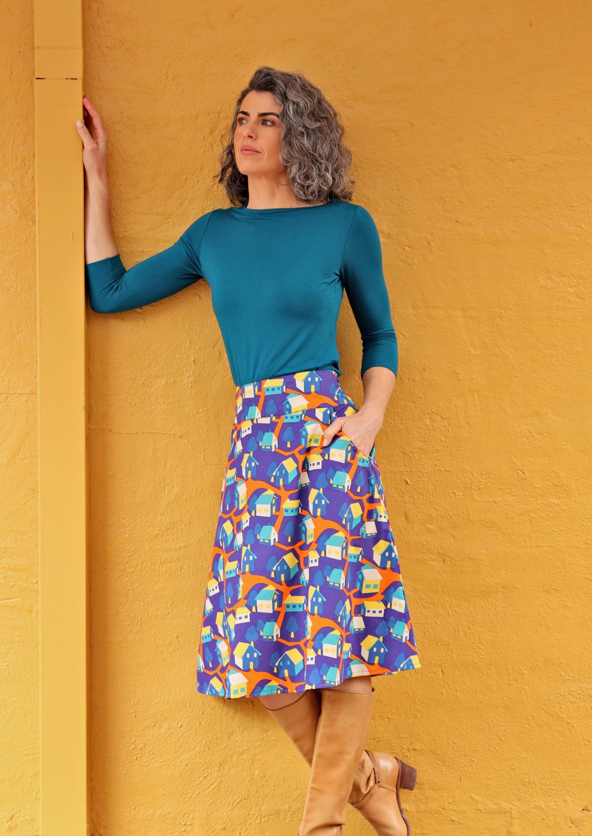 colourful houses print retro style skirt with pockets