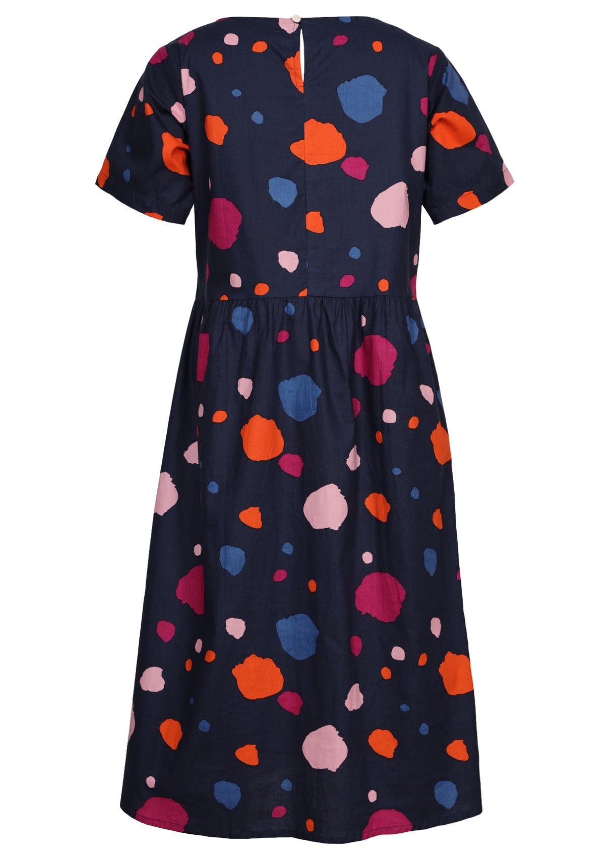Loose fitting dress with pockets, short sleeves and button back closure.